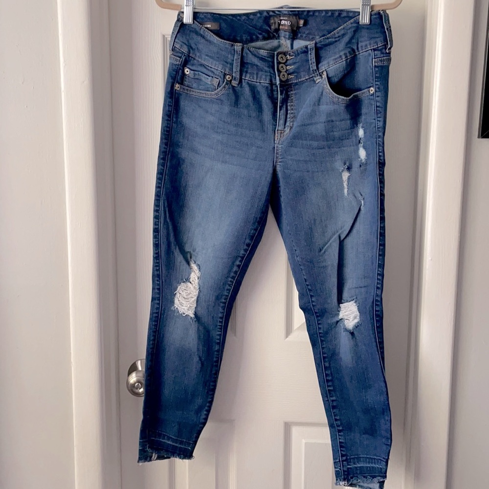 Torrid denim jegging skinny destructed ripped ankle jeans size 12